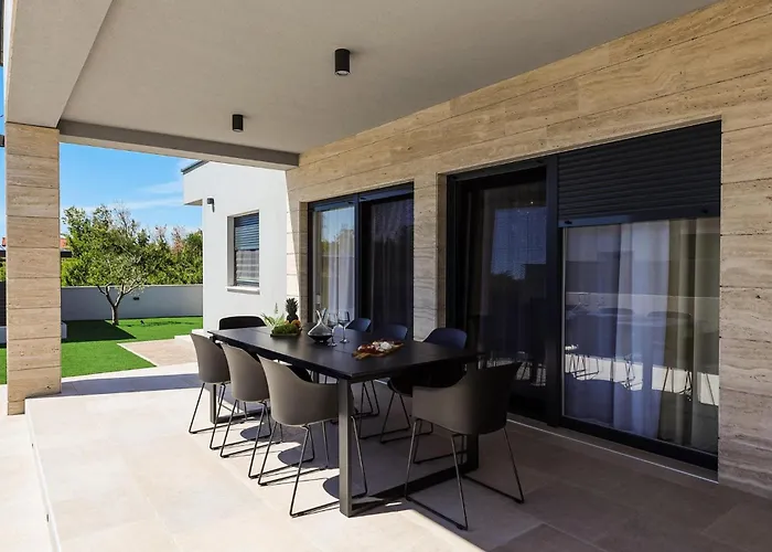 Vikendica Anlero Nin